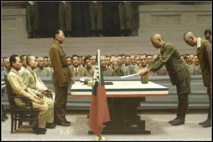 1945年二战形势图_1945年9月2日日本投降历史意义_二战结束密苏里号投降仪式