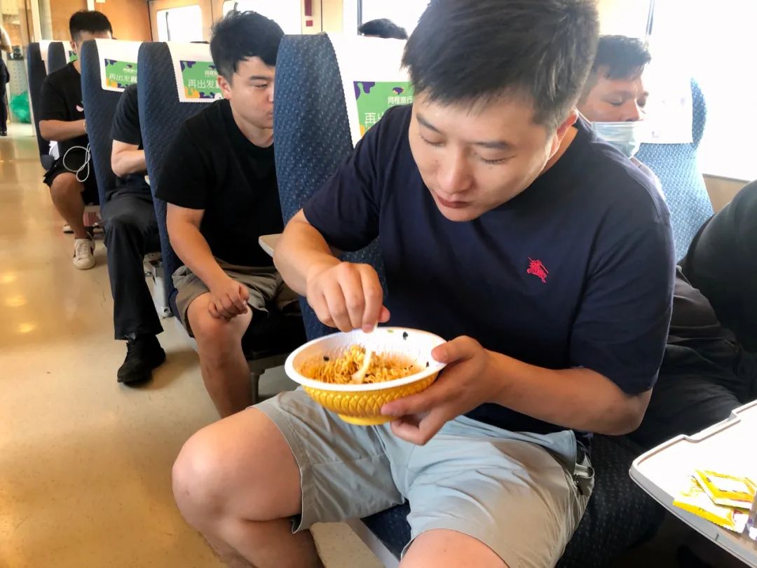 网上股票配资平台__ 炒股平台诈骗案例 