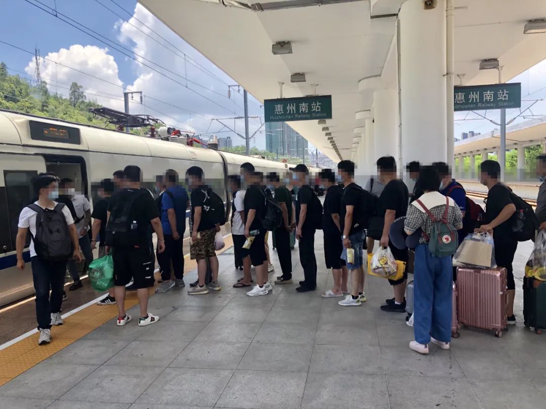 _ 炒股平台诈骗案例 _网上股票配资平台