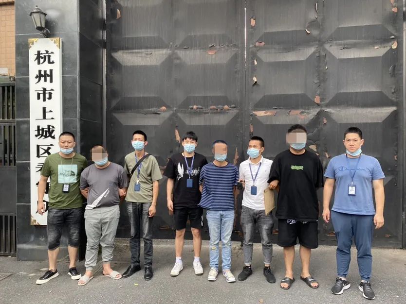 _网上股票配资平台_ 炒股平台诈骗案例 