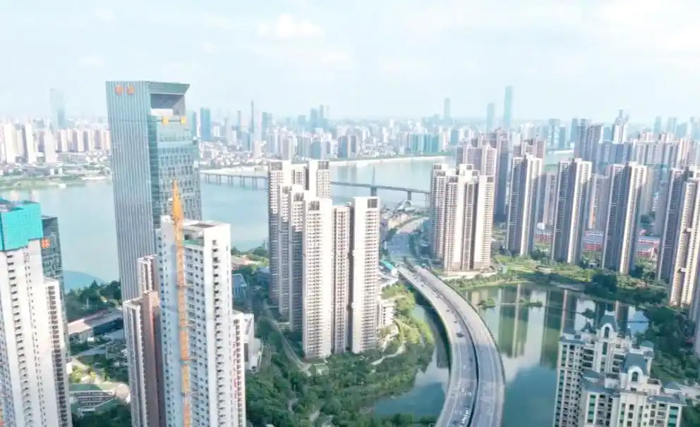 湖南城市人口排名变化_湖南经济表现与规划_湖南长沙未来发展趋势