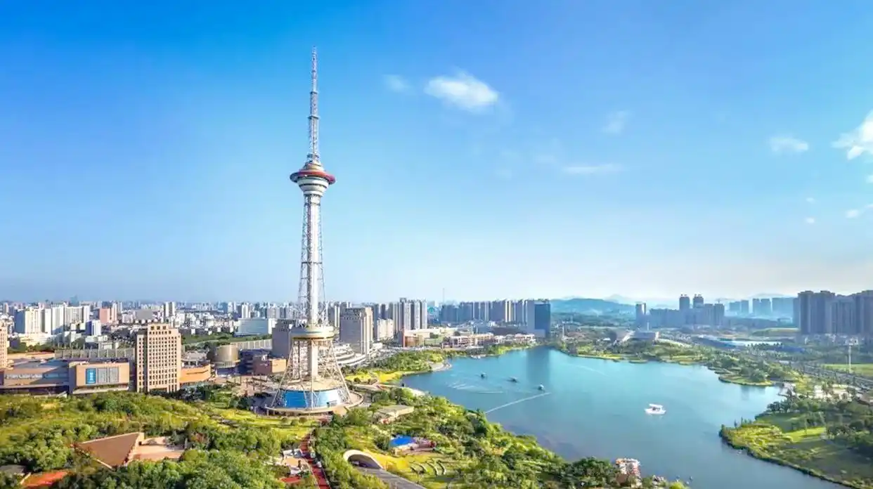 湖南经济表现与规划_湖南长沙未来发展趋势_湖南城市人口排名变化