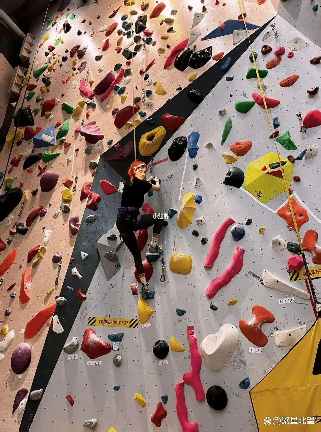攀岩馆安全标准_攀岩运动趋势_攀岩运动安全性
