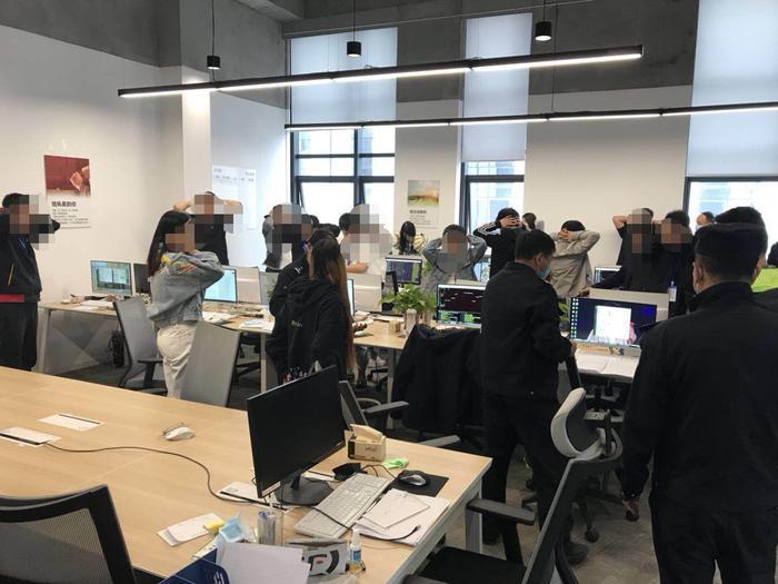 特大电信网络诈骗团伙借虚假配资平台诱骗炒股者血本无归