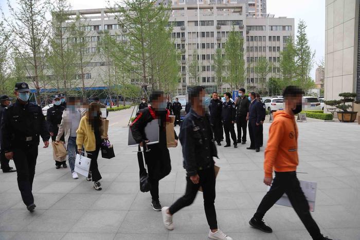 股票配资平台_最大的股票配资平台_配资股票平台大涨