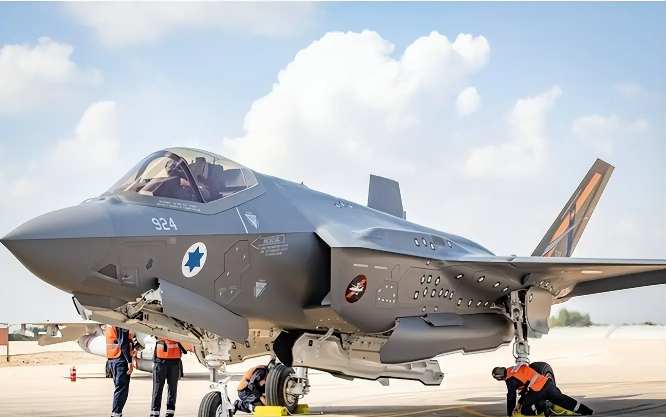 中美中东局势分析_中国国防形势_中国向伊朗赠送歼20模型