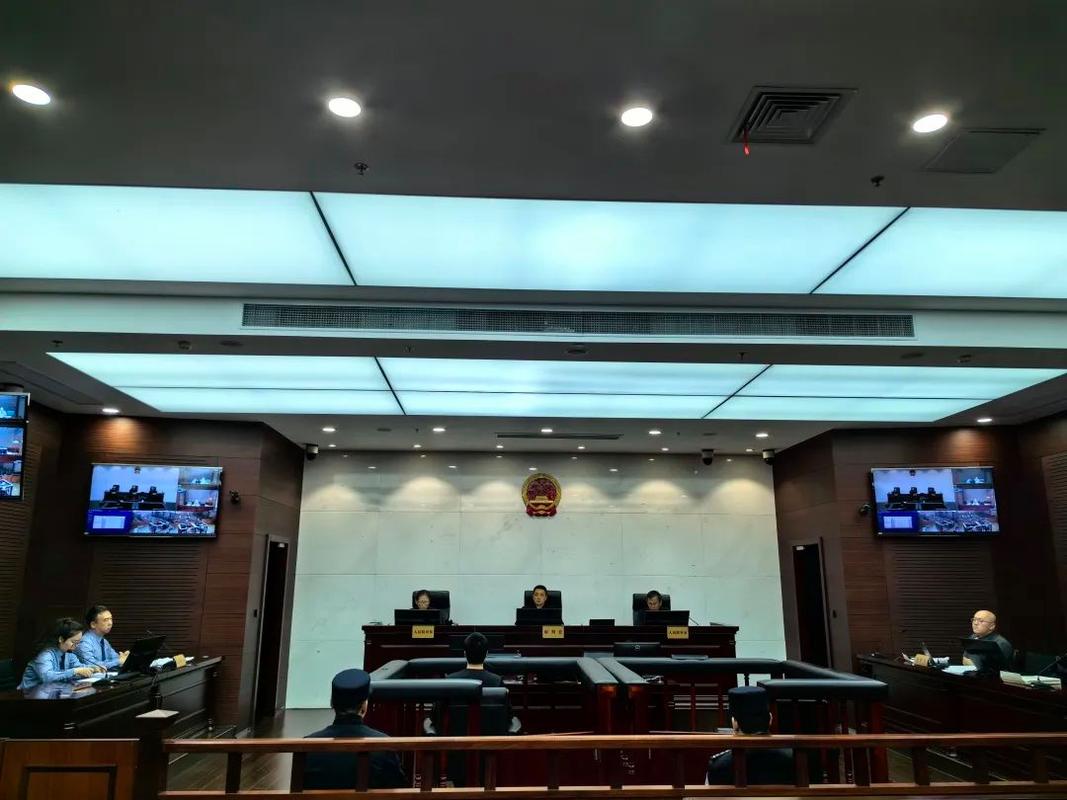 徐汇区检察院起诉股票场外配资案_股票场外配资非法经营案_炒股配资行情