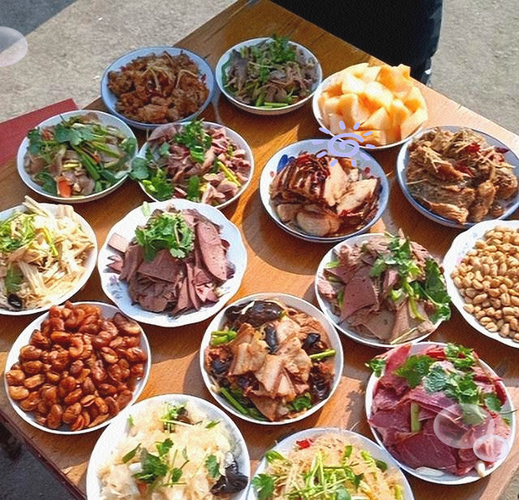 河南八大碗饮食文化_河南冬季酒席风俗_河南大盘凉菜图片